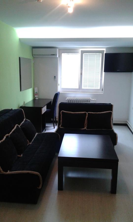 Motel Park Rogatica מראה חיצוני תמונה