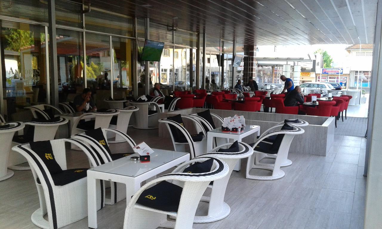 Motel Park Rogatica מראה חיצוני תמונה