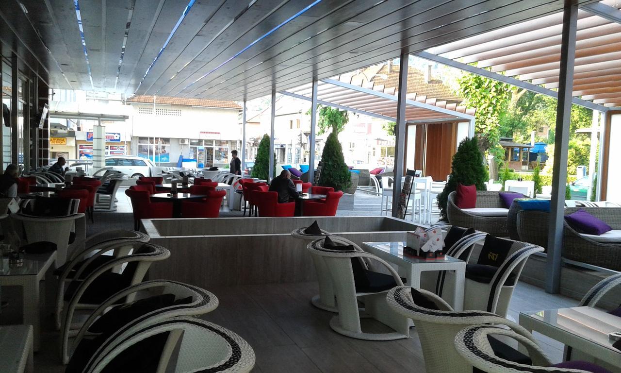 Motel Park Rogatica מראה חיצוני תמונה