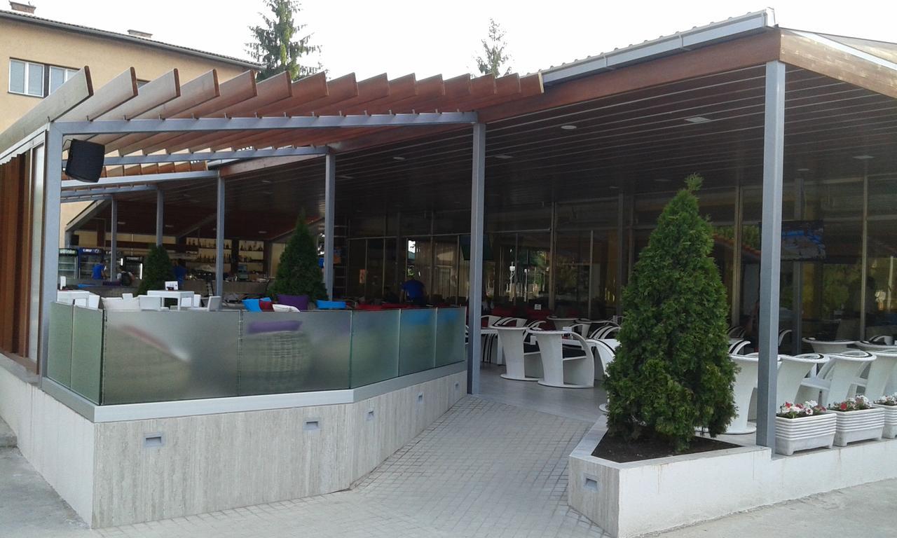 Motel Park Rogatica מראה חיצוני תמונה